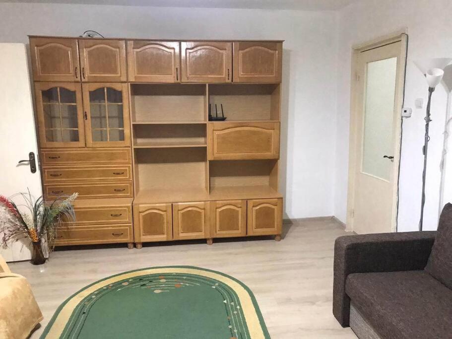 Apartament Confortabil Piteşti Kültér fotó
