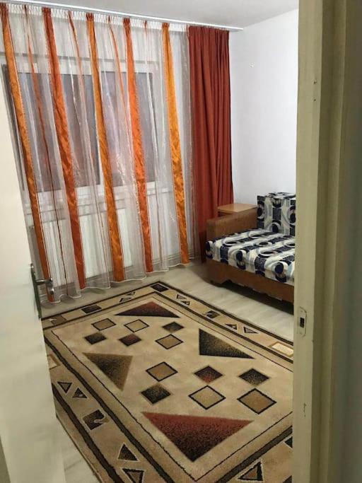 Apartament Confortabil Piteşti Kültér fotó